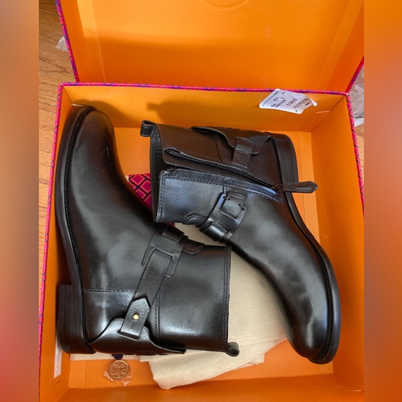 Tory burch colton flat bootie - Picture 4 of 10